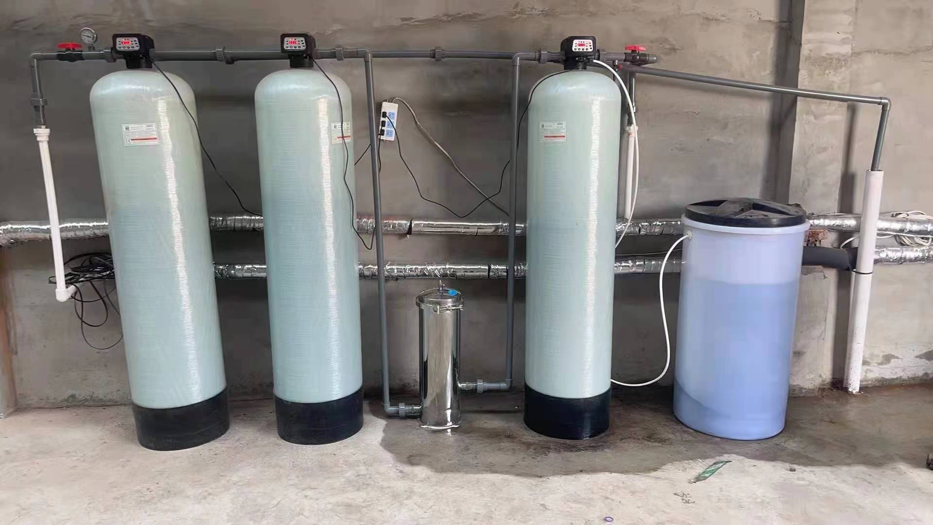 Well water filtration equipment